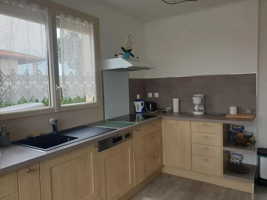 Appartement Avec Grand Jardin Labatut  Apartmán